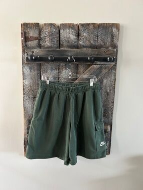 Men's Nike Sweat Cargo Shorts w/Elastic Waist